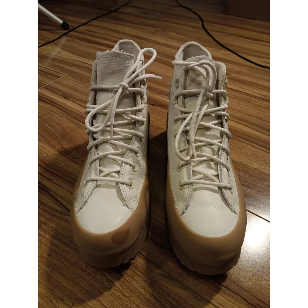 CONVERSE Star Chuck Taylor Lugged 2.0 Counter Climate Boots Men 5.5 W 7.5 White